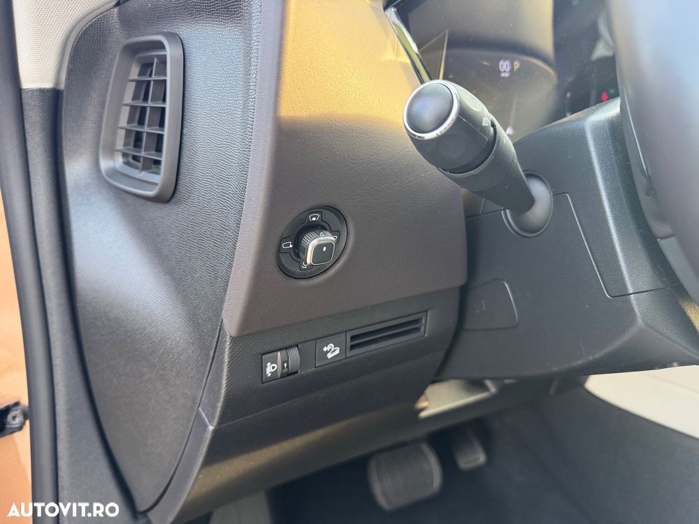 DS Automobiles DS 4 1.2 PureTech 130 S&S EAT8 PERFORMANCE LINE - 29