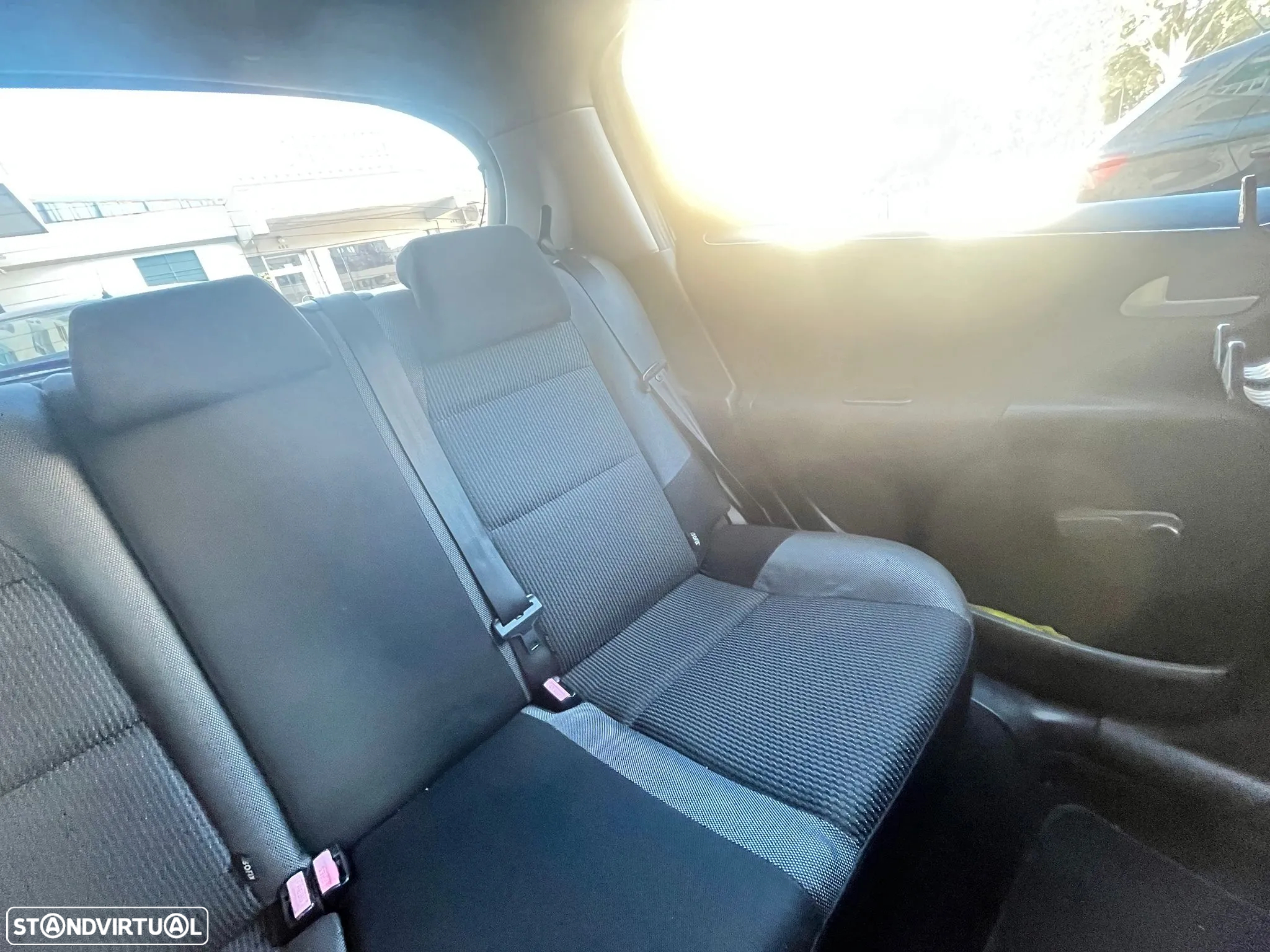 Peugeot 207 1.4 16V Active - 5