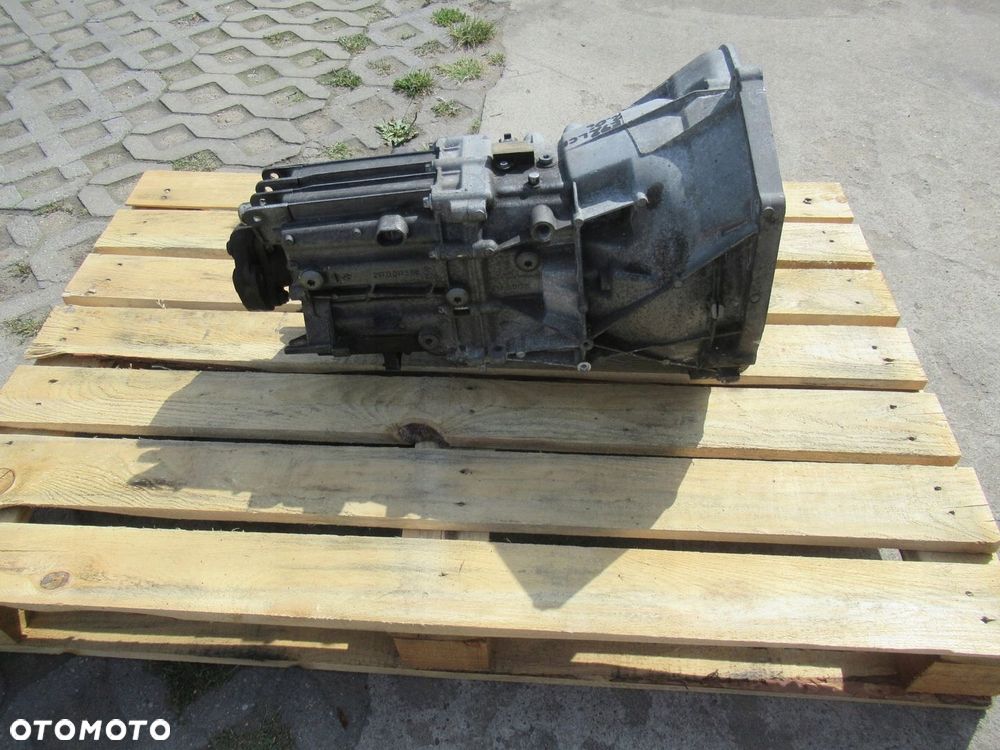 SKRZYNIA BIEGÓW 0689087AI5 BMW E92 LCI 2.0i - 4