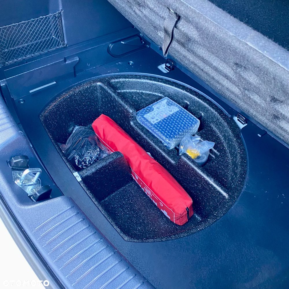 Kia Rio 1.2 Attract - 28