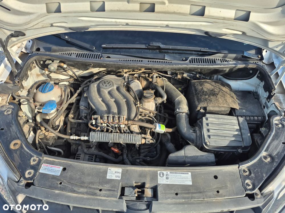 Volkswagen Caddy - 10