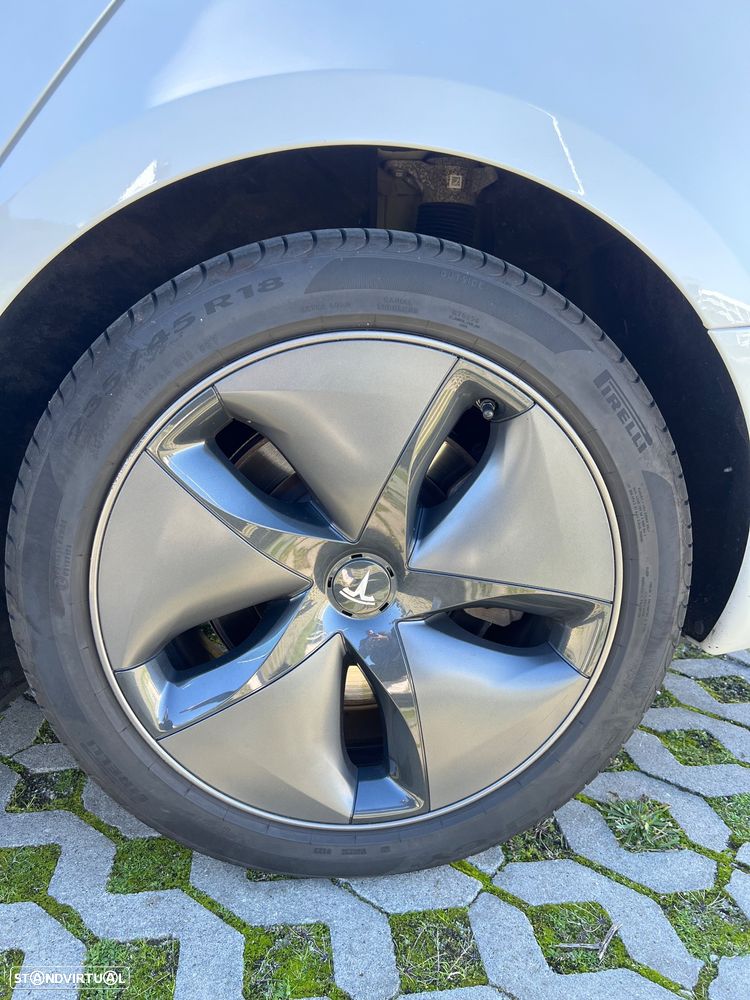 Tesla Model 3 Standard Range Plus RWD - 9