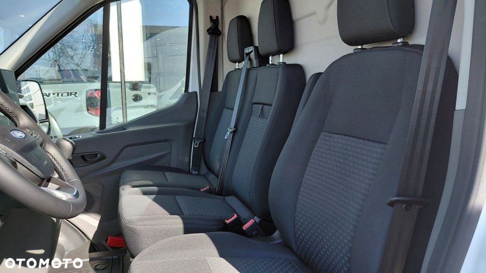 Ford Transit - 16