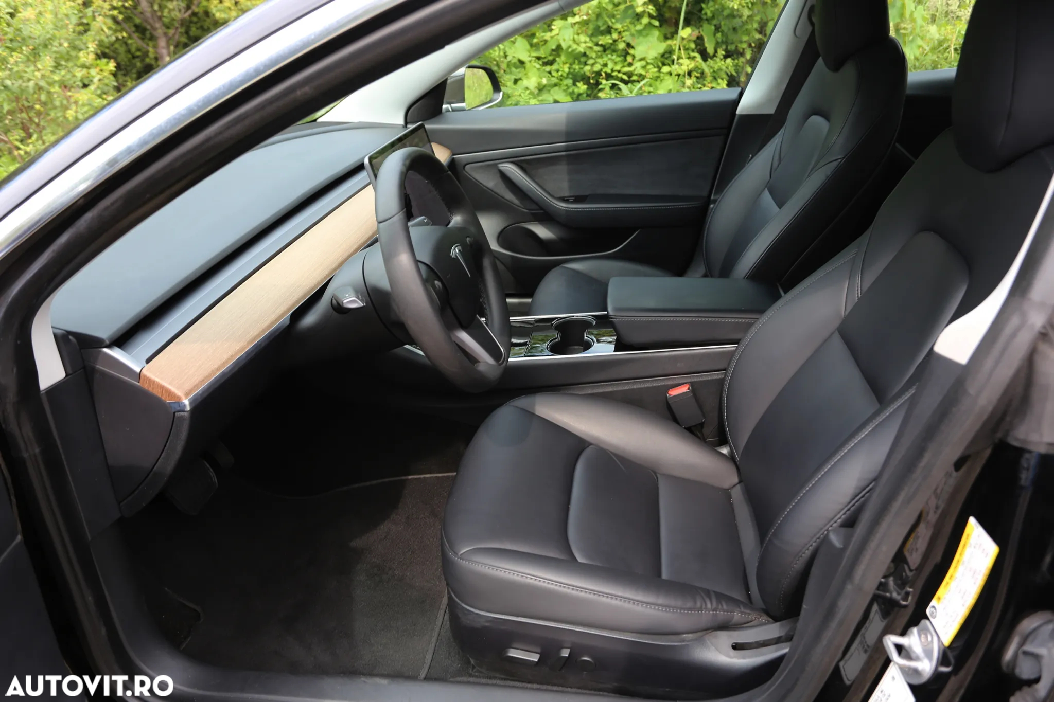 Tesla Model 3 Standard Reichweite Plus Hinterradantrieb - 9
