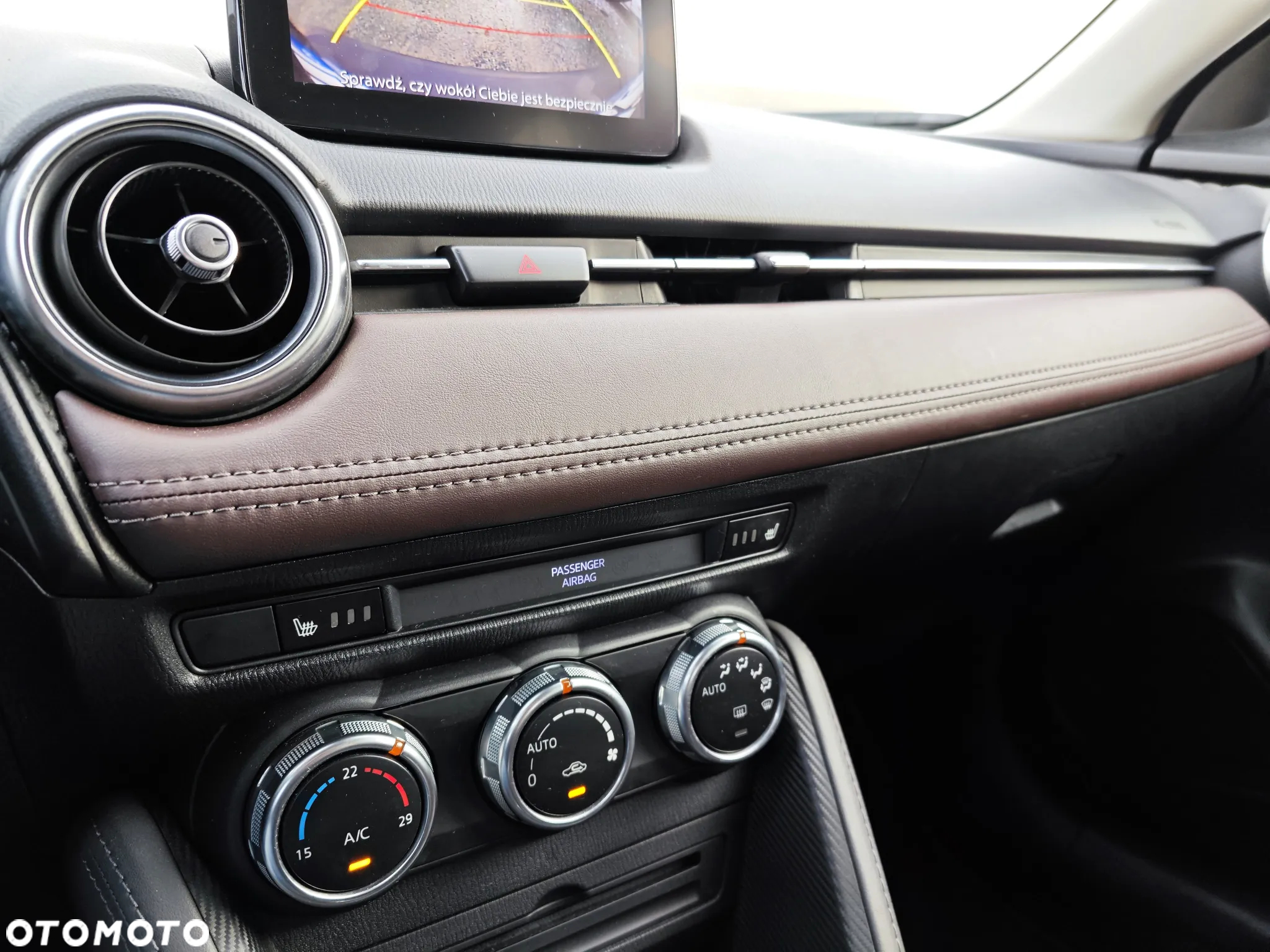 Mazda CX-3 2.0 Takumi - 36