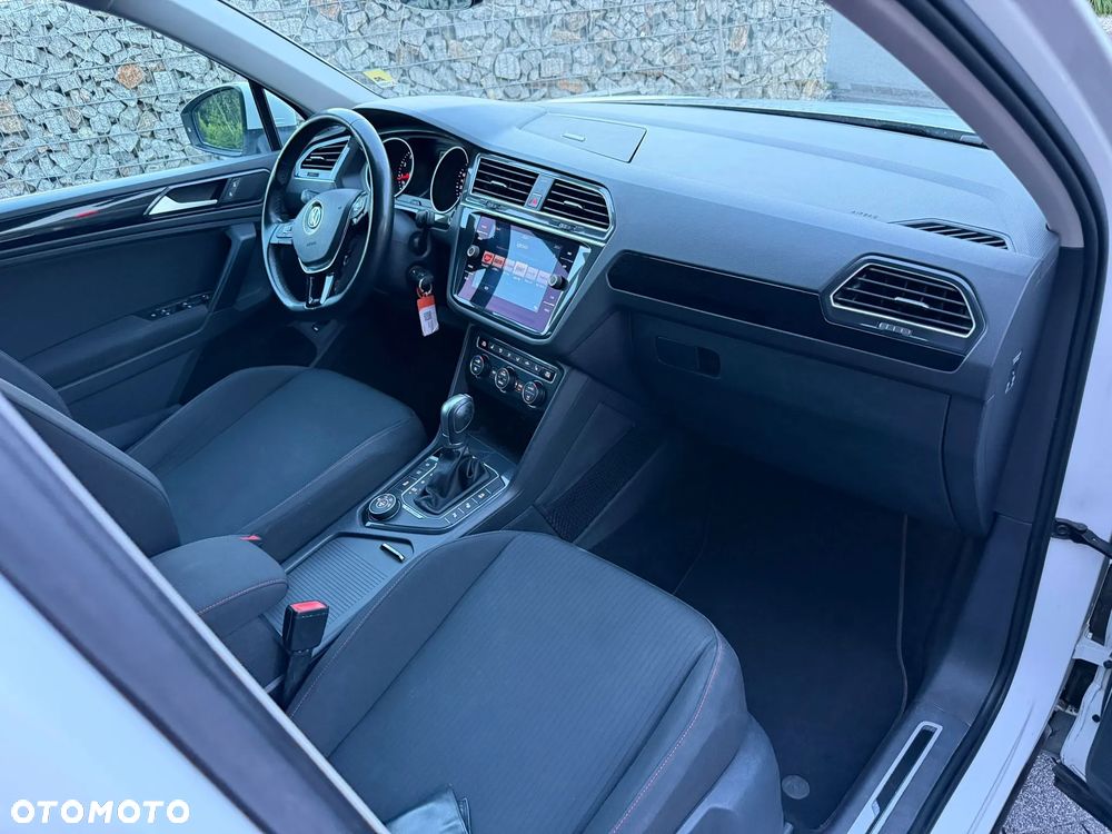 Volkswagen Tiguan 2.0 TSI 4Mot Sport&Style DSG - 25