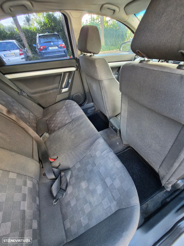 Opel Vectra GTS 1.9 CDTI - 14