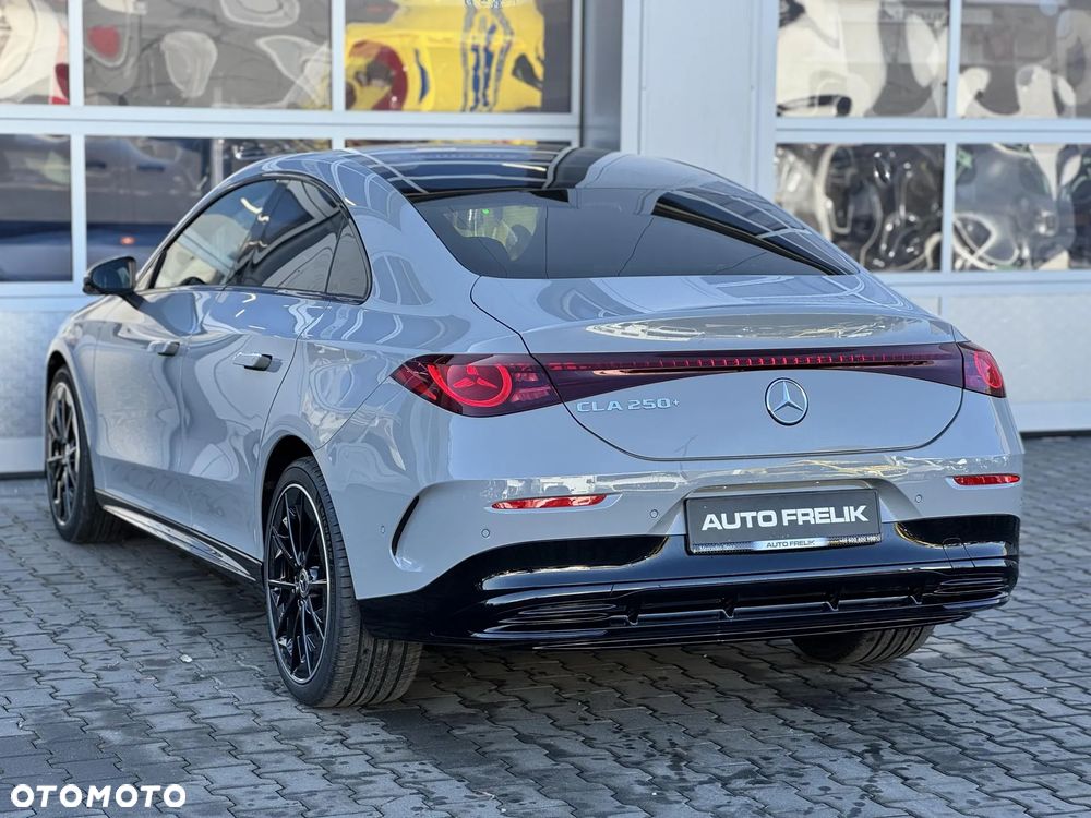 Mercedes-Benz CLA 250+ 85kWh - 11