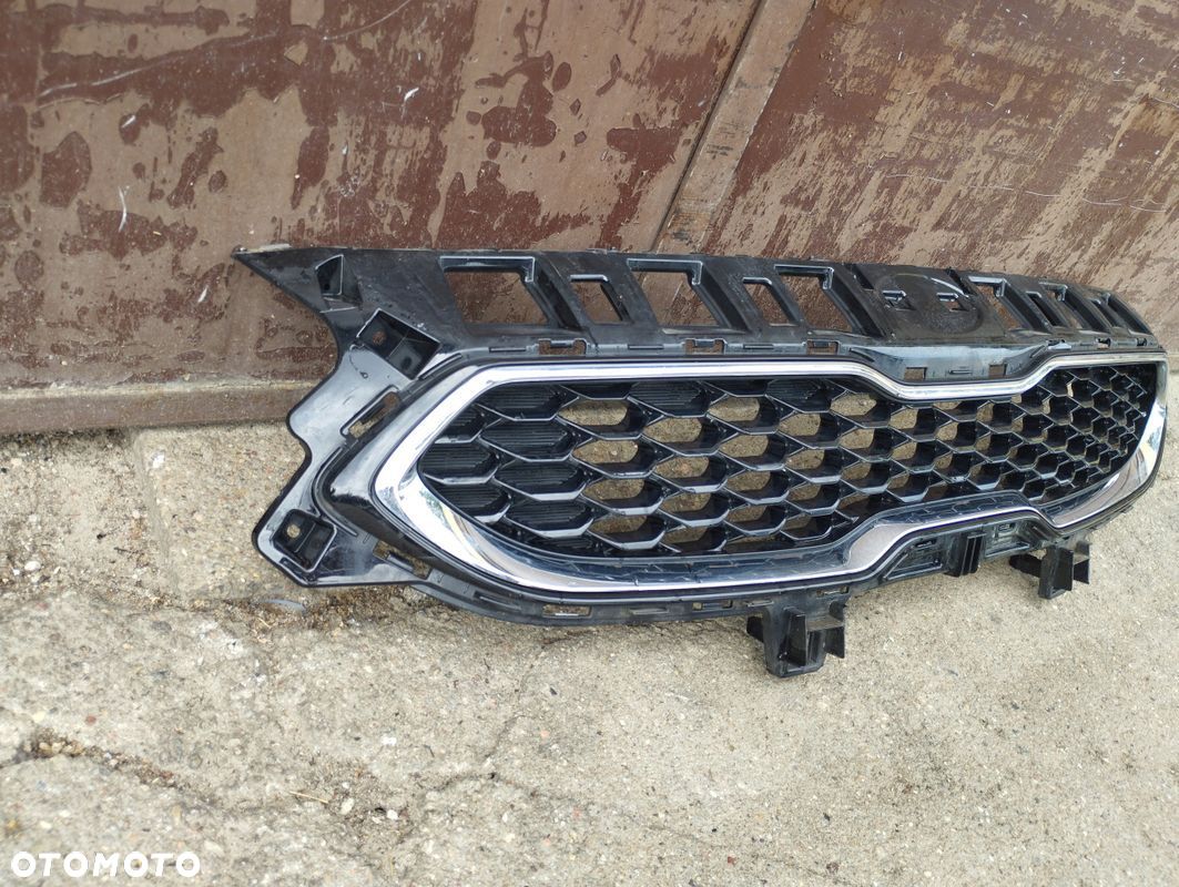 Grill Atrapa Kia Ceed III 3 2018-2021 86350-J7010 - 1