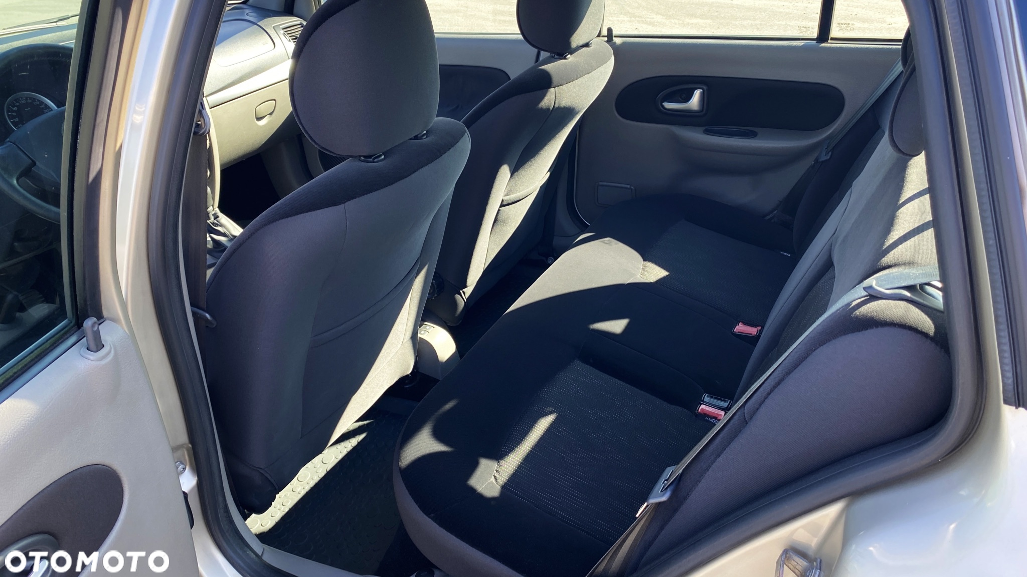 Renault Thalia 1.2 16V All Inclusive - 18