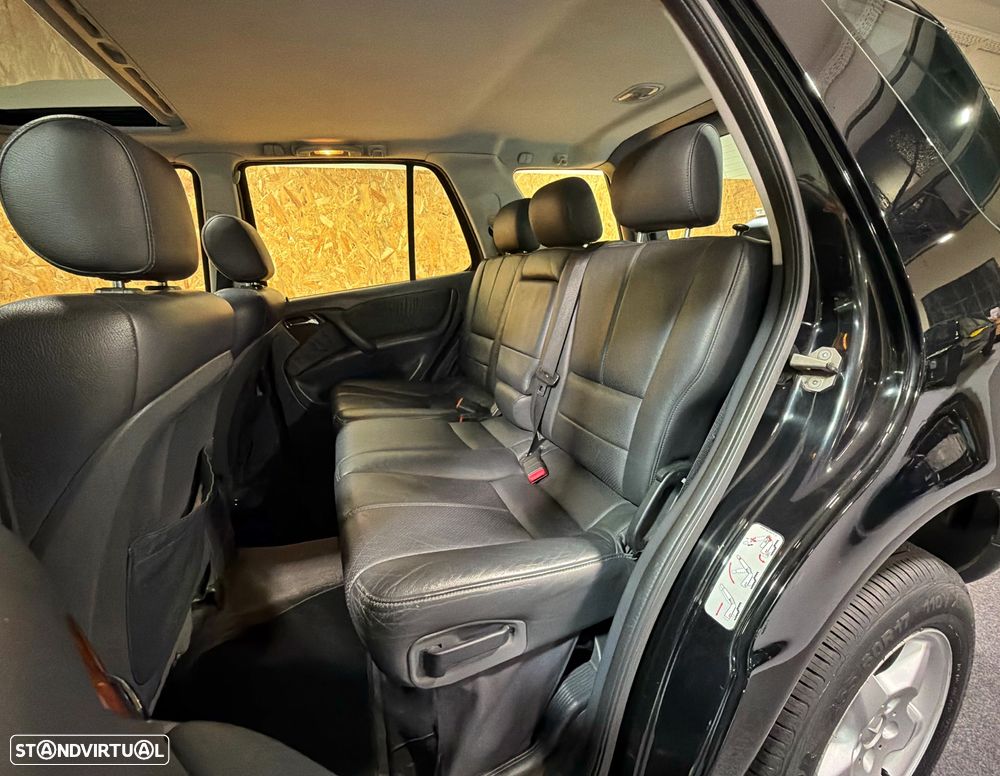 Mercedes-Benz ML 270 - 23