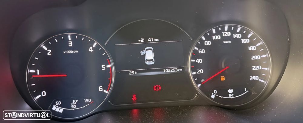 Kia Carens 1.7 CRDi ISG TX - 19