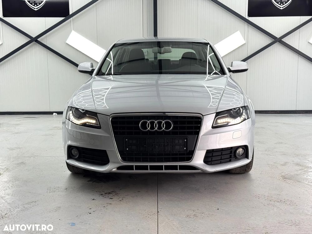 Audi A4 2.0 TDI DPF multitronic Attraction - 2