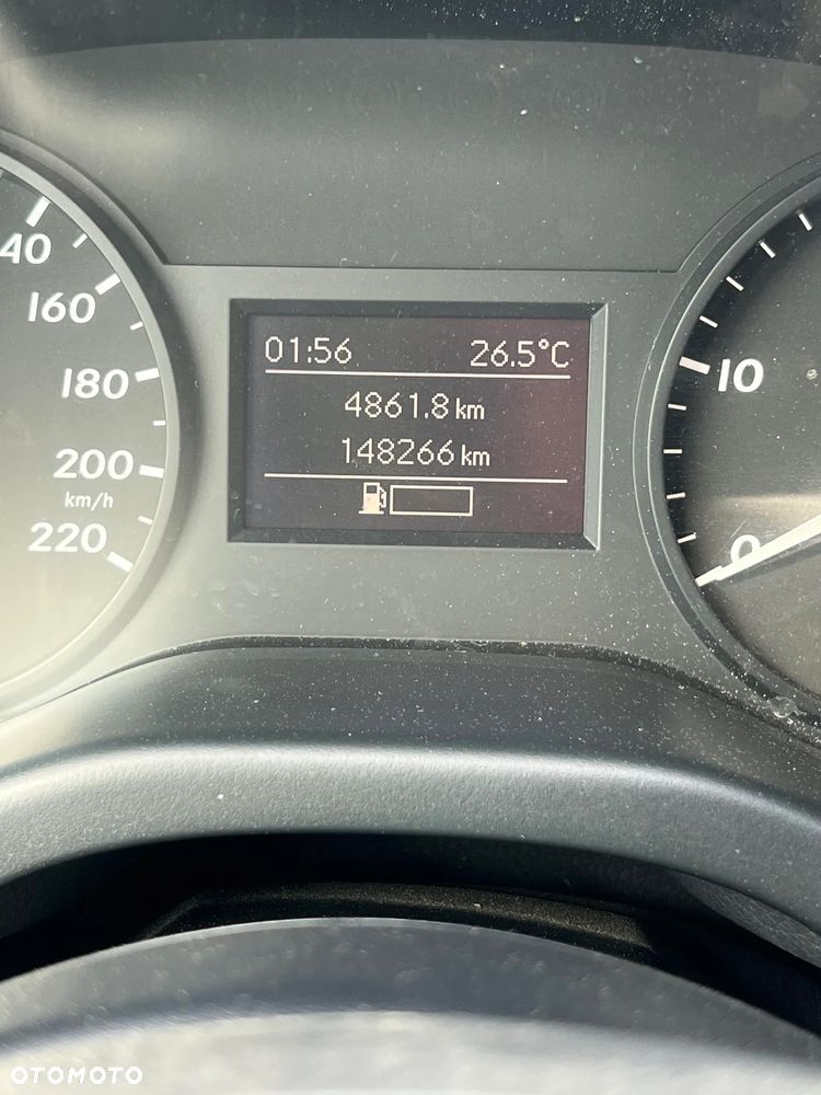 Mercedes-Benz VITO - 16