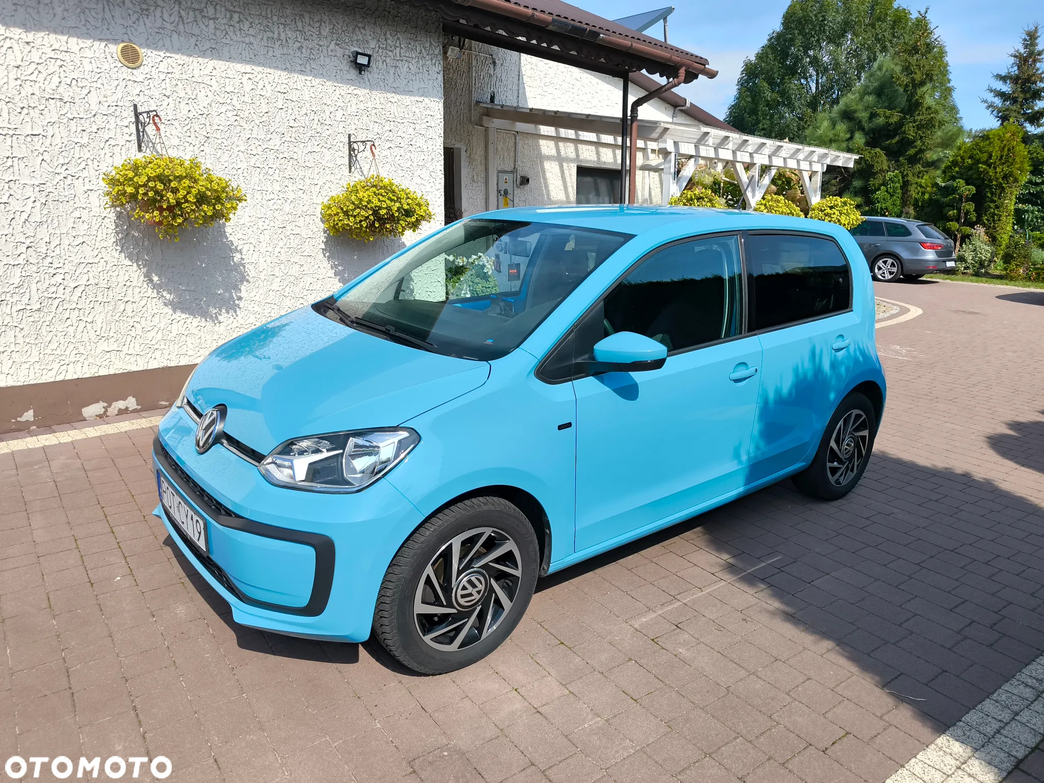 Volkswagen up! - 3
