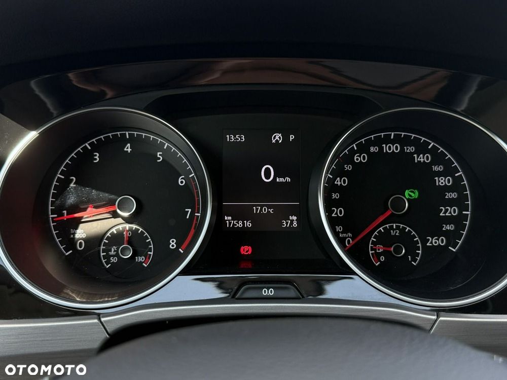 Volkswagen Touran 1.5 TSI EVO Comfortline DSG - 21