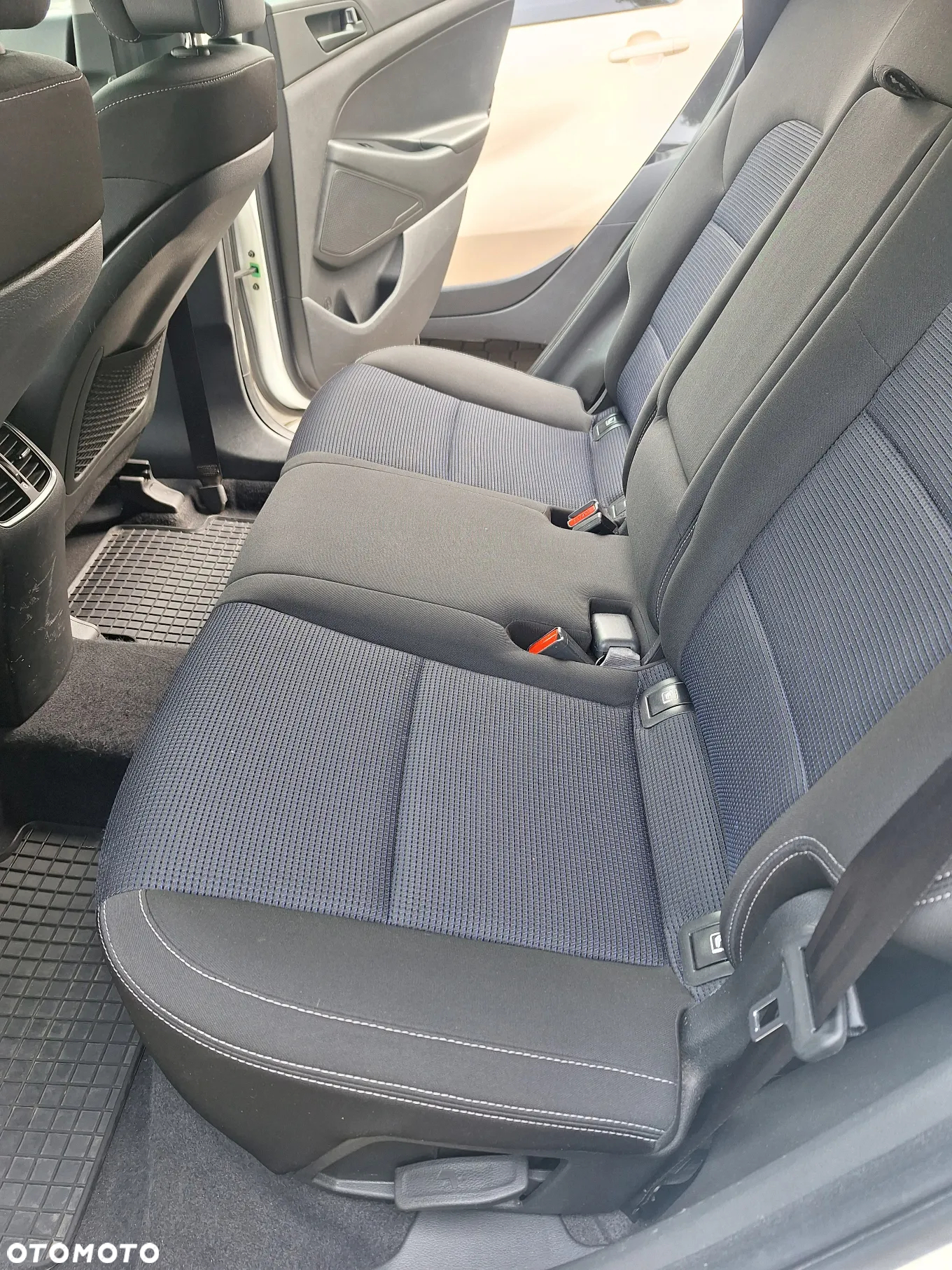 Hyundai Tucson 1.6 GDI BlueDrive Comfort 2WD - 10