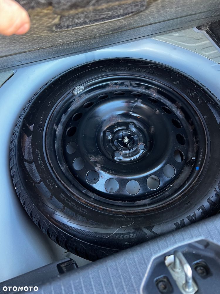 Opel Corsa 1.4 16V Color Race - 10