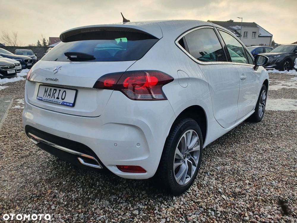 Citroën DS4 PureTech 130 Stop&Start SoChic - 3