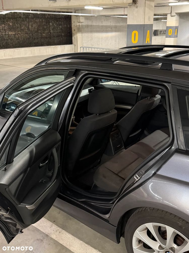 BMW Seria 3 320d - 5