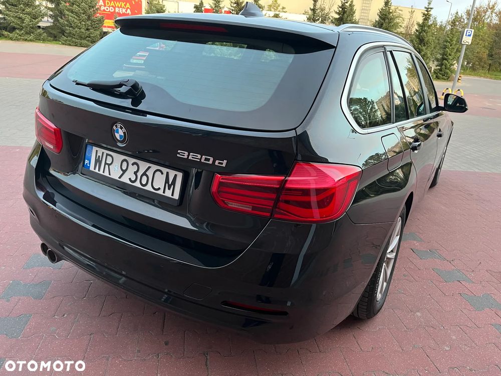 BMW Seria 3 320d - 5