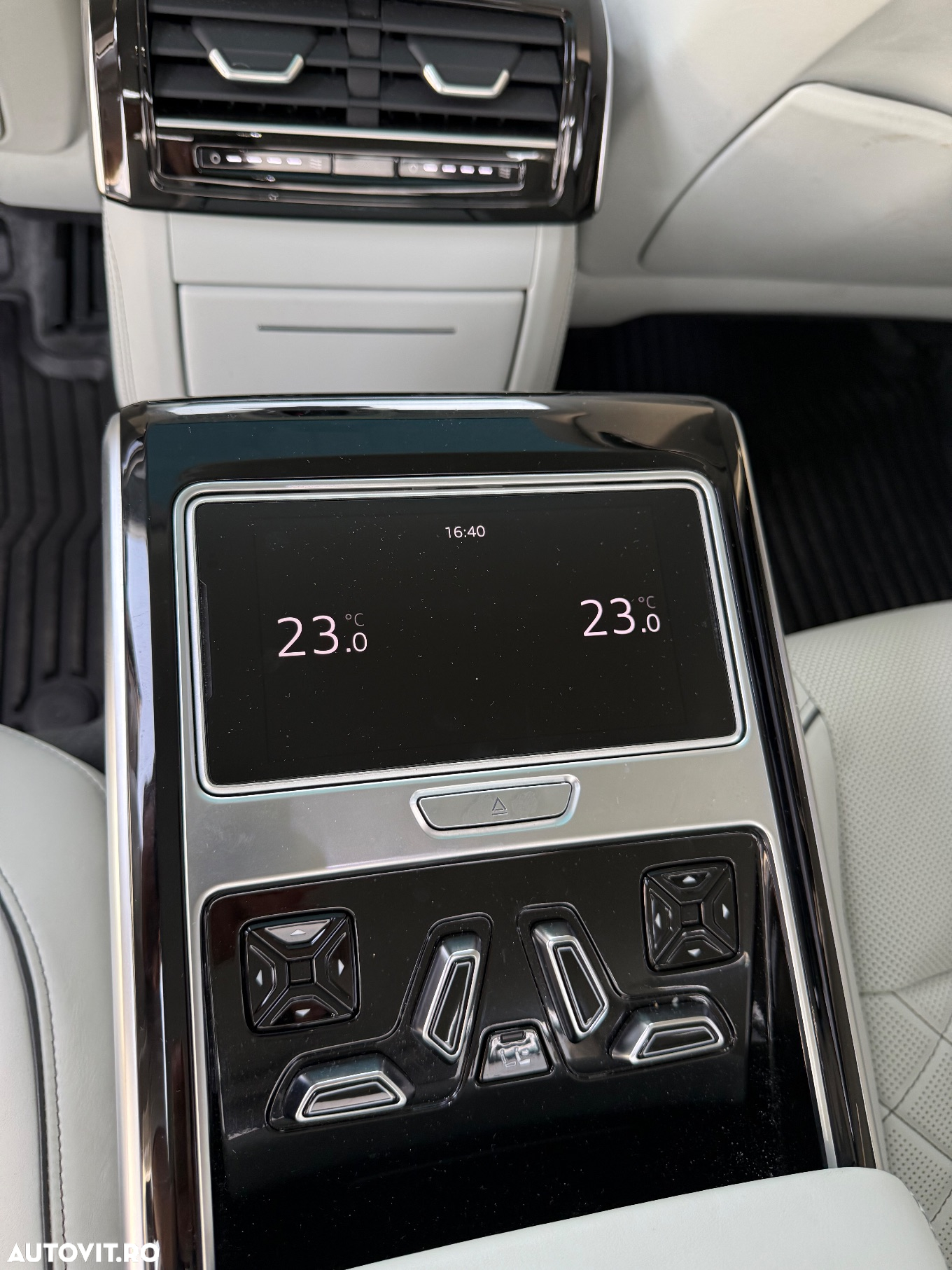 Audi A8 - 14