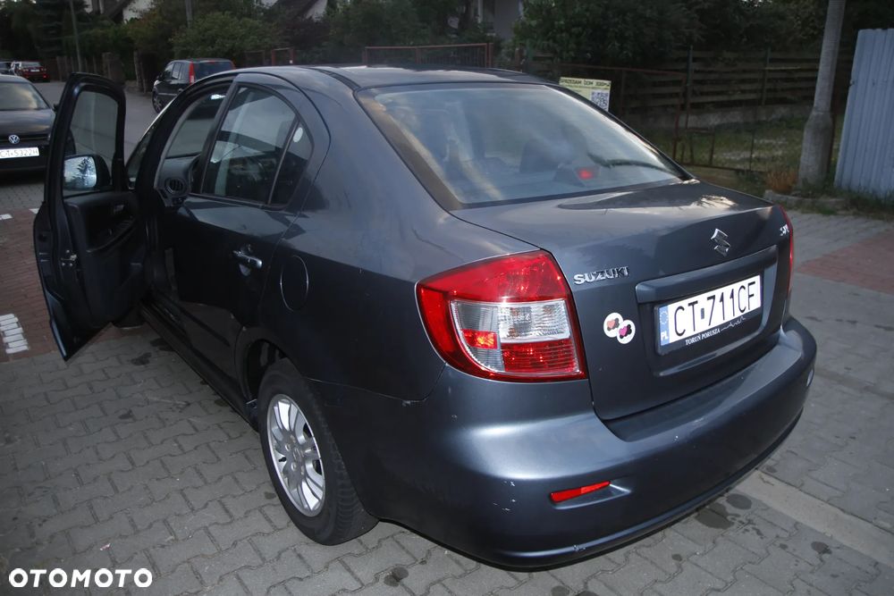 Suzuki Sx4 2008 photo 4