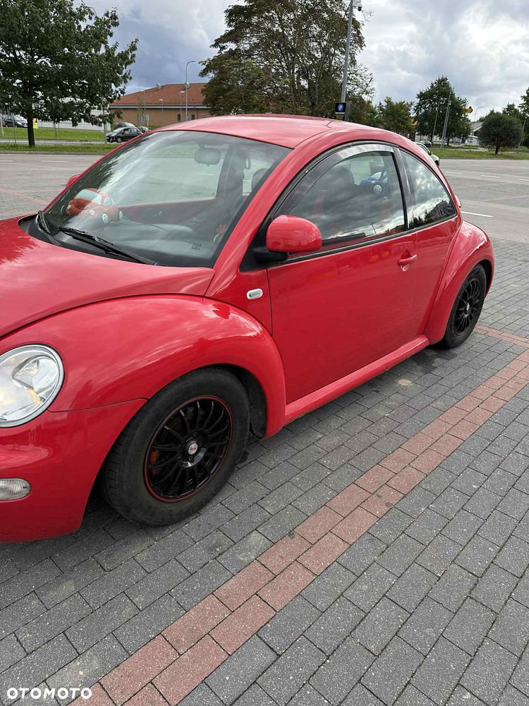 Volkswagen New Beetle - 13