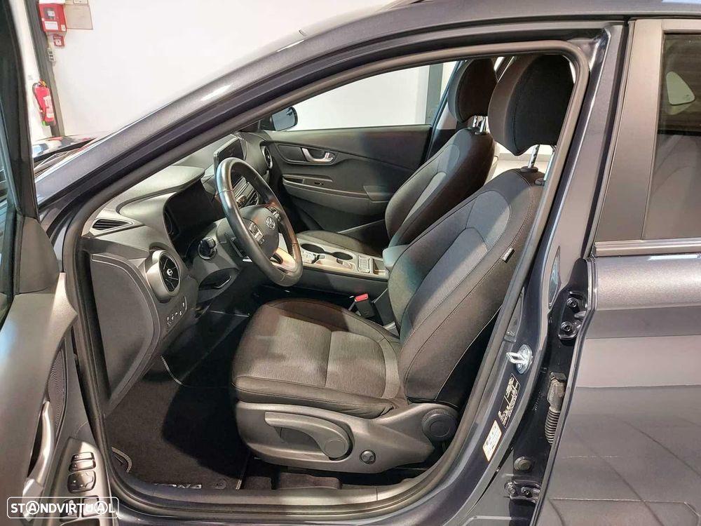 Hyundai Kauai 39 kWh Executive - 6