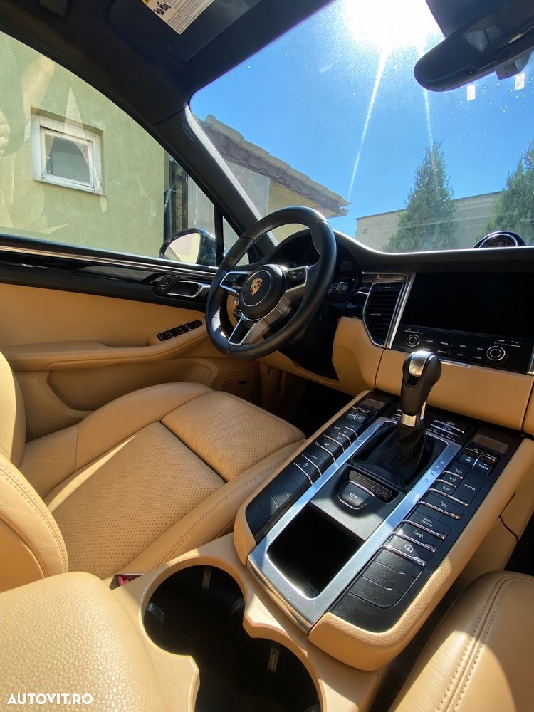 Porsche Macan Standard - 10