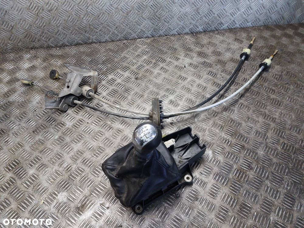 LEWAREK ZMIANY BIEGÓW + LINKI 5B OPEL VECTRA C 1.8 16V 55352866 - 1