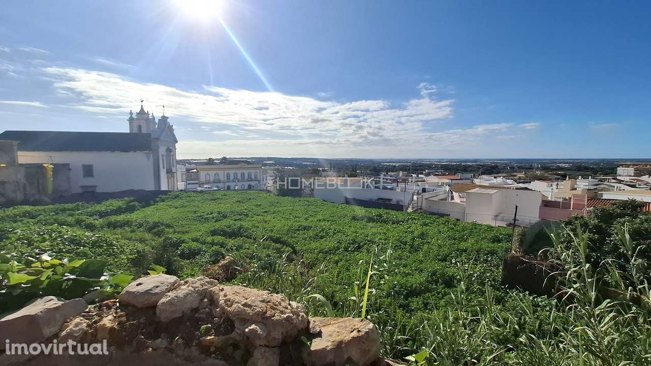 HABITAÇÃO  e ANTIGO LAGAR DE AZEITE  - ESTOI -CENTRO HISTÓRICO - Grande imagem: 4/32