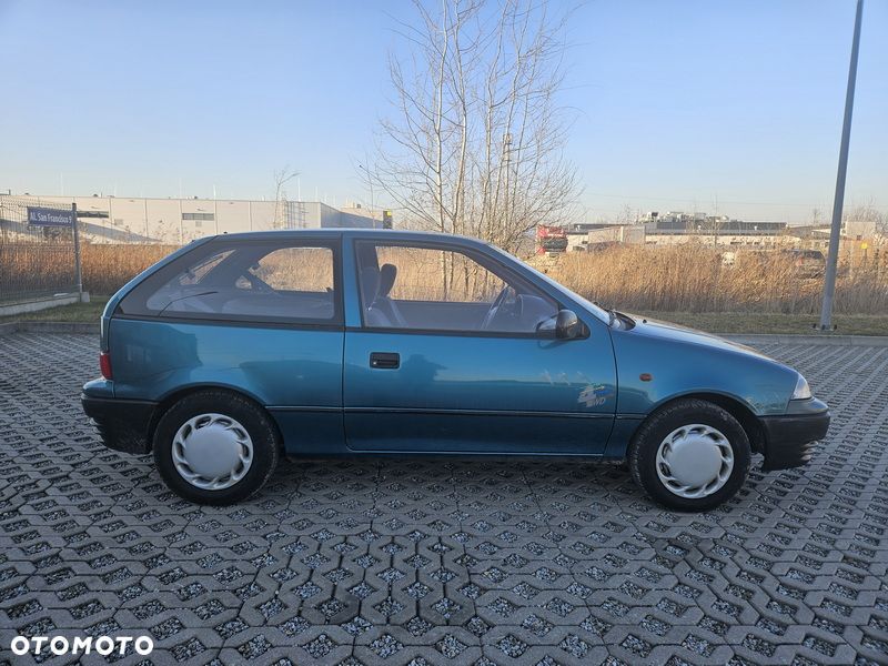 Subaru Justy - 9