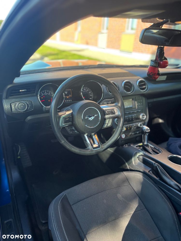 Ford Mustang 2.3 EcoBoost - 9