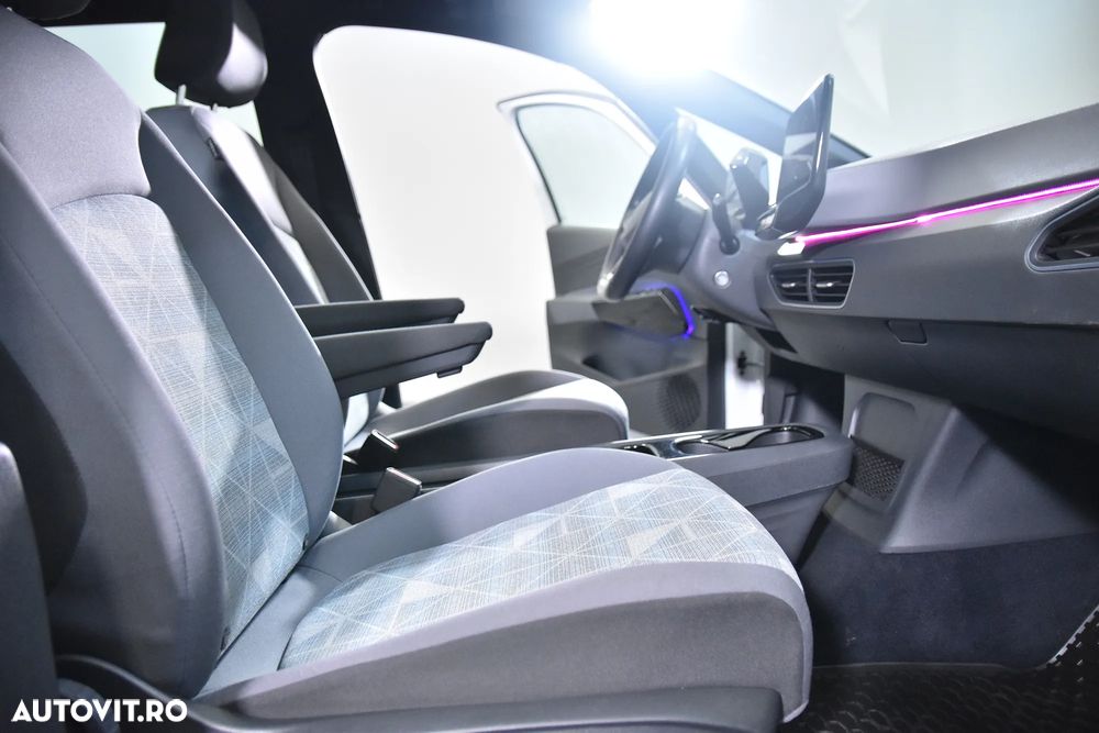 Volkswagen ID.3 - 10