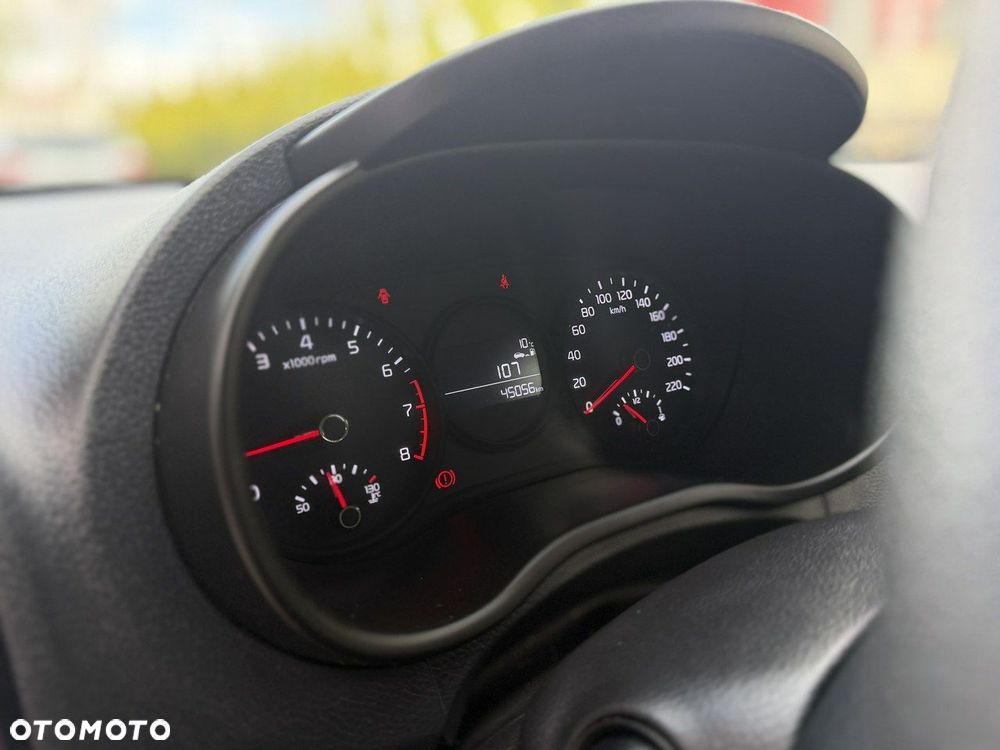 Kia Picanto - 27