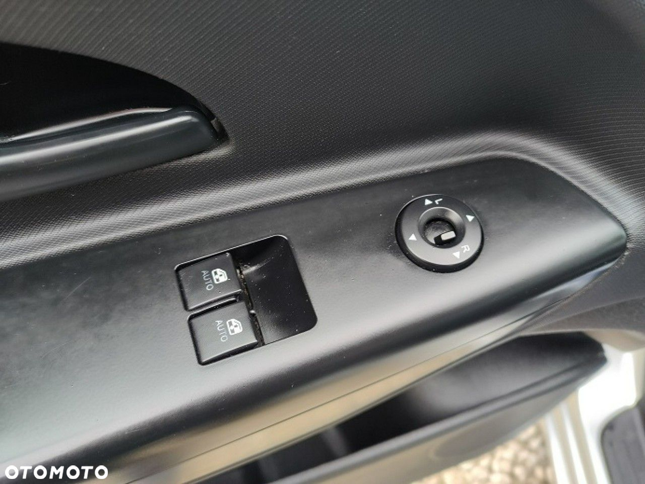 Kia Ceed - 16