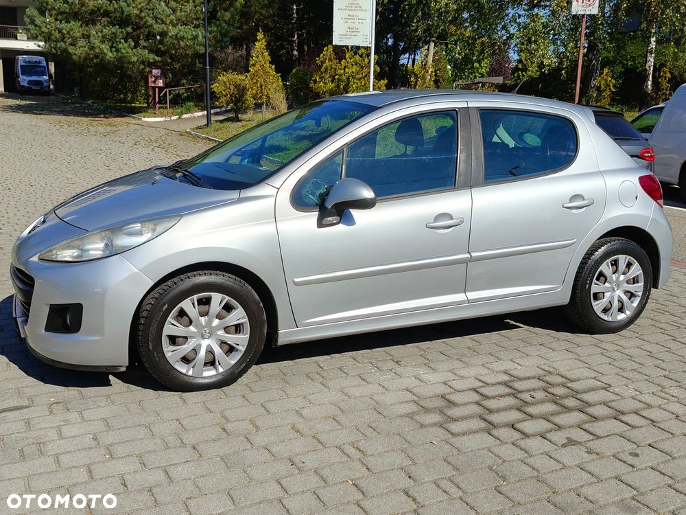Peugeot 207 1.4 HDi Business Line - 20