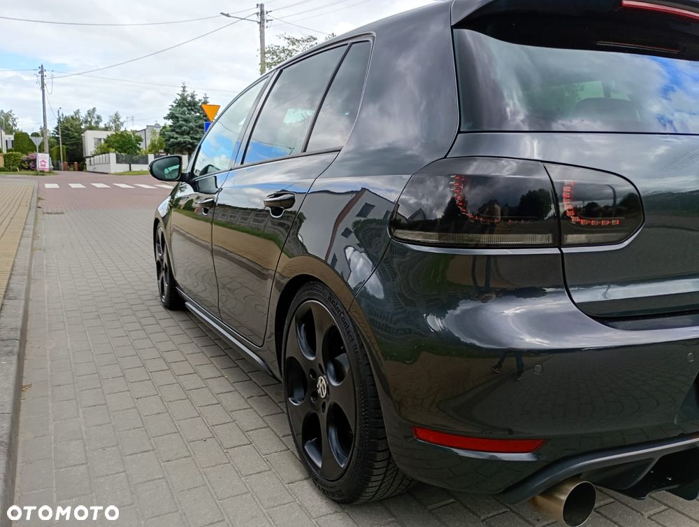 Volkswagen Golf 2.0 TSI GTI DSG - 25