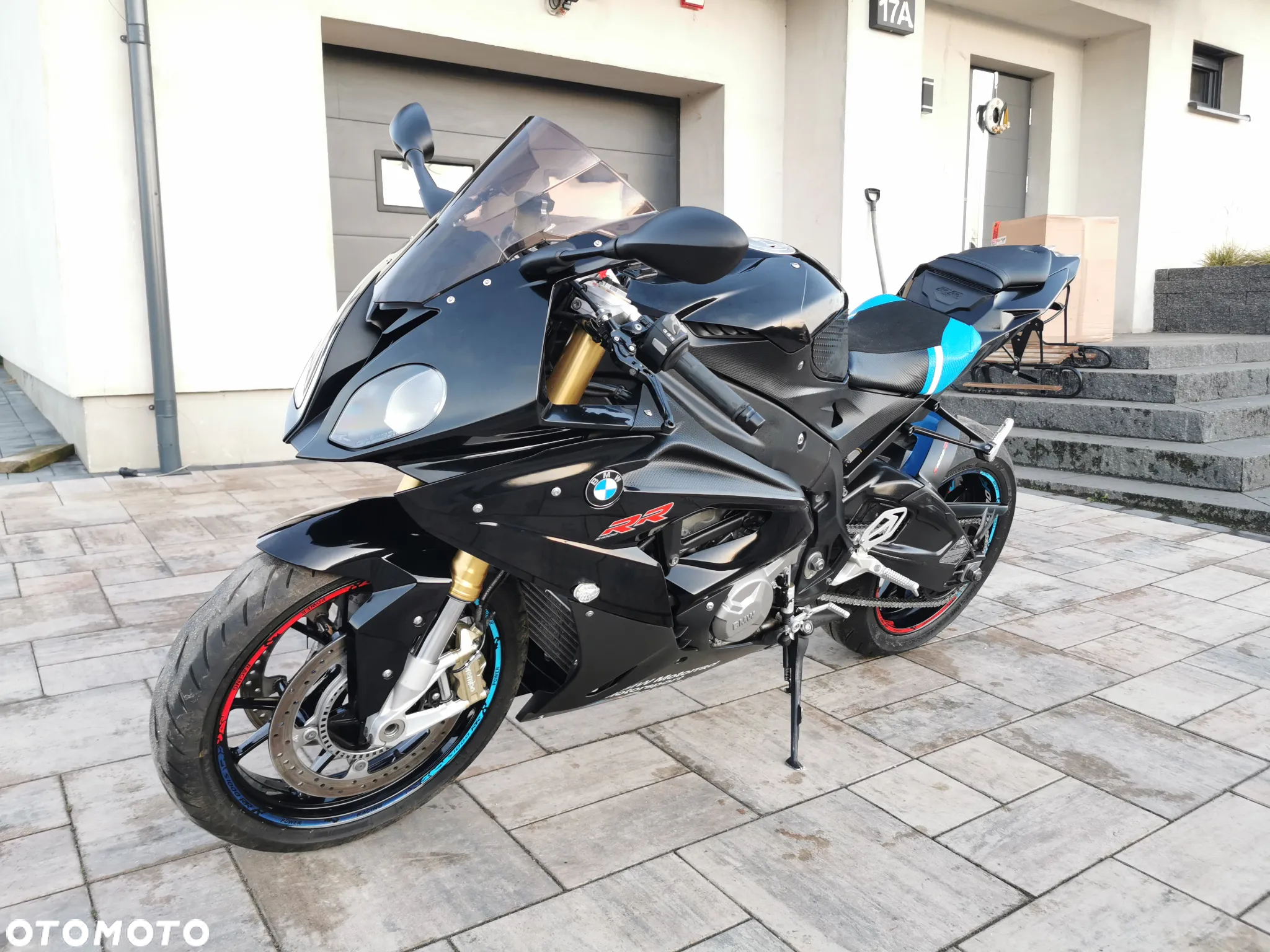 BMW S - 4
