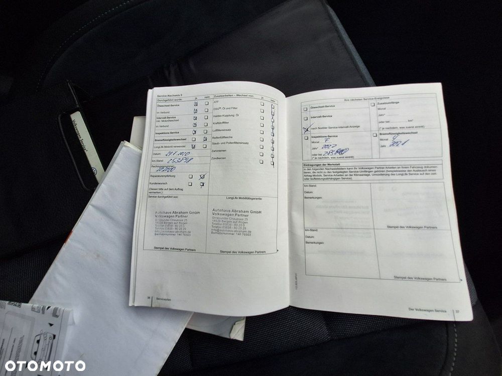 Volkswagen Golf 1.6 TDI DPF Style - 37