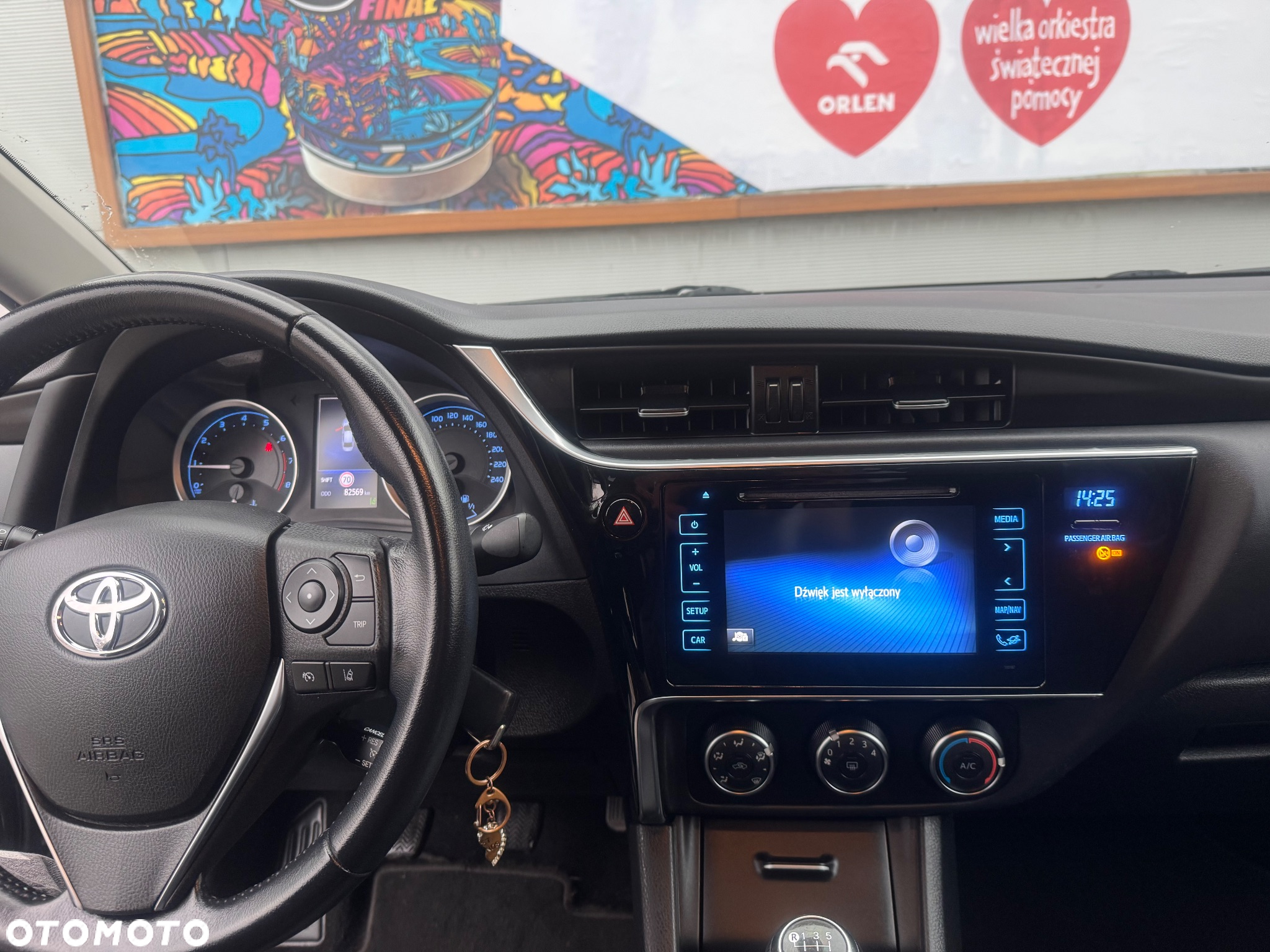 Toyota Corolla 1.6 Comfort - 8