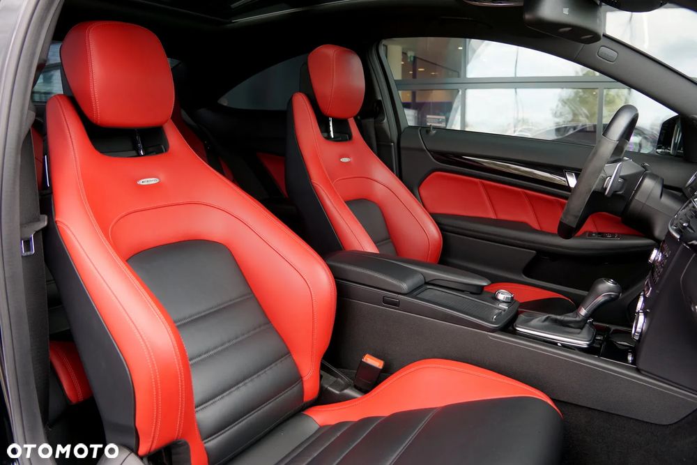Mercedes-Benz Klasa C 63 AMG - 29