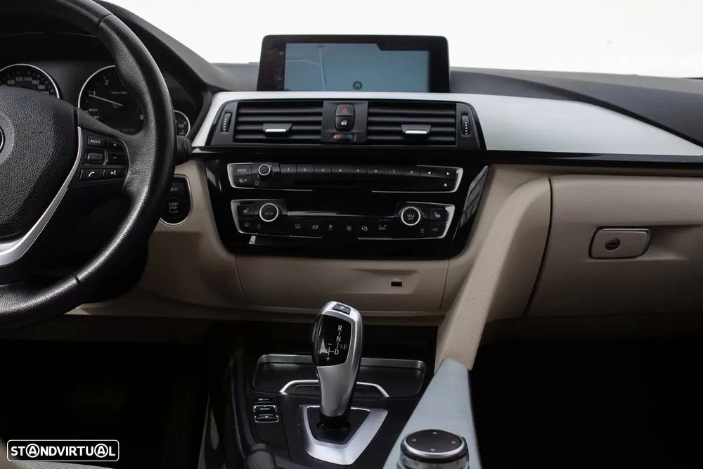 BMW 320 d ED Line Luxury Auto - 16