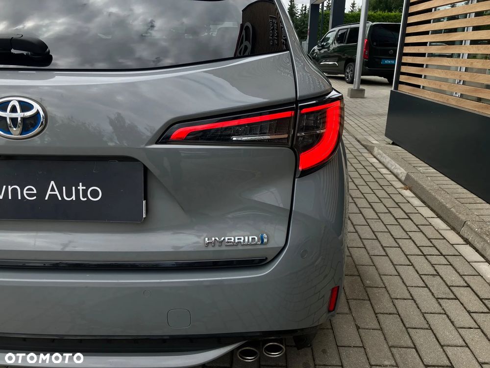 Toyota Corolla 2.0 Hybrid Executive - 7