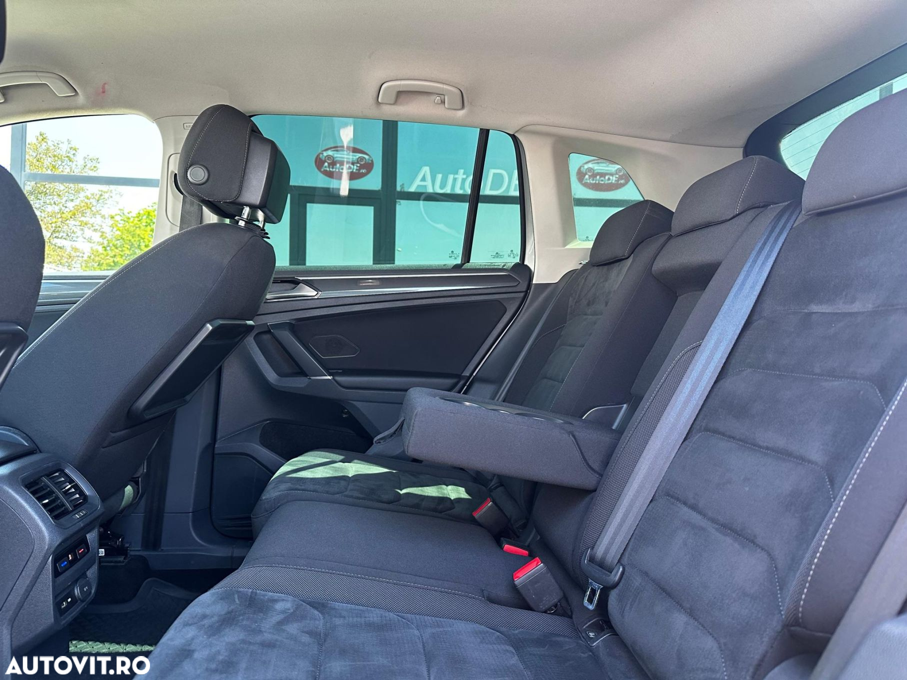 Volkswagen Tiguan - 28