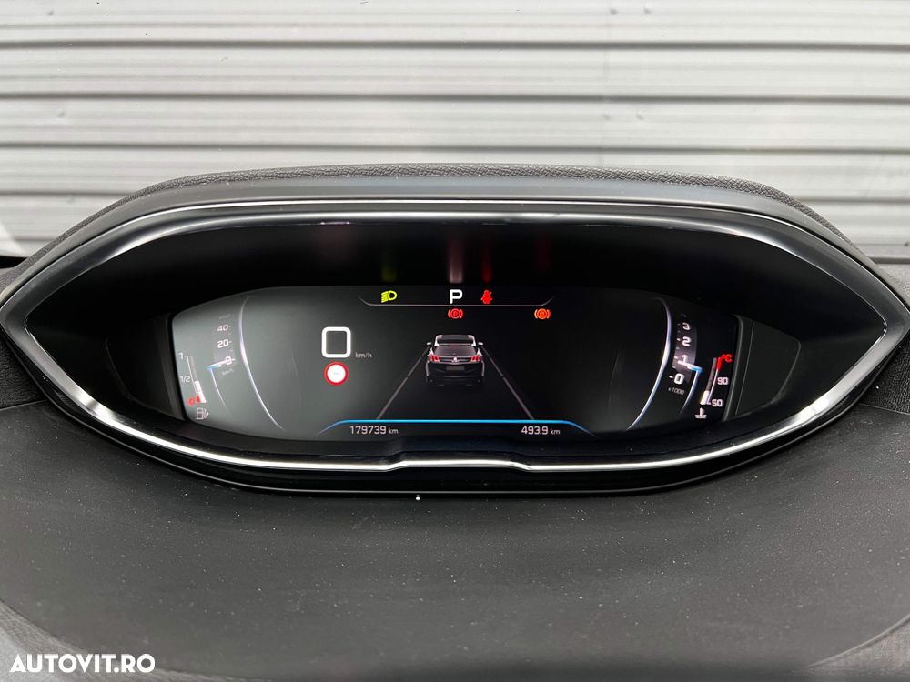 Peugeot 3008 BlueHDi 130 Stop & Start EAT8 Active - 23