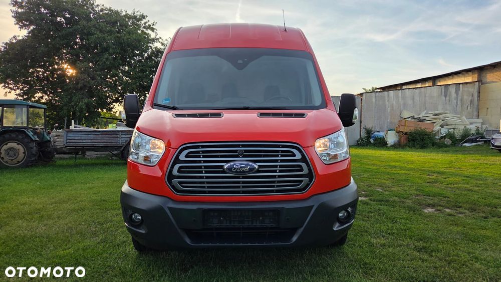 Ford Transit - 24