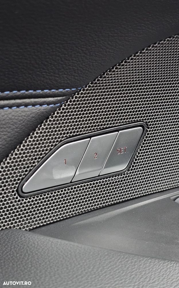 BMW M4 M440i xDrive AT MHEV - 11