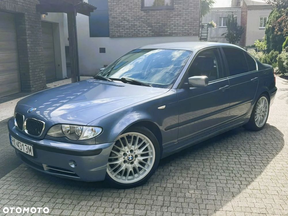 BMW Seria 3 330i - 1